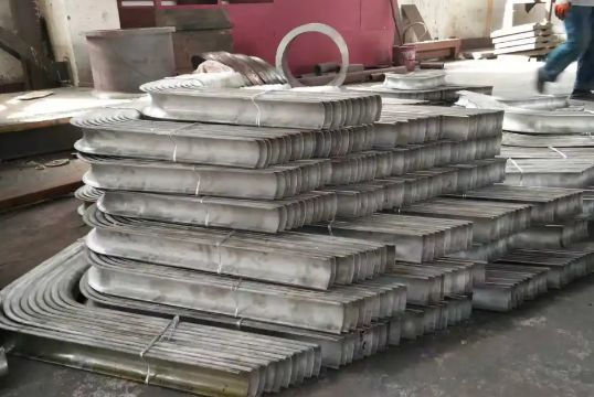电厂锅炉防磨瓦定制，解决锅炉受热面磨损难题！